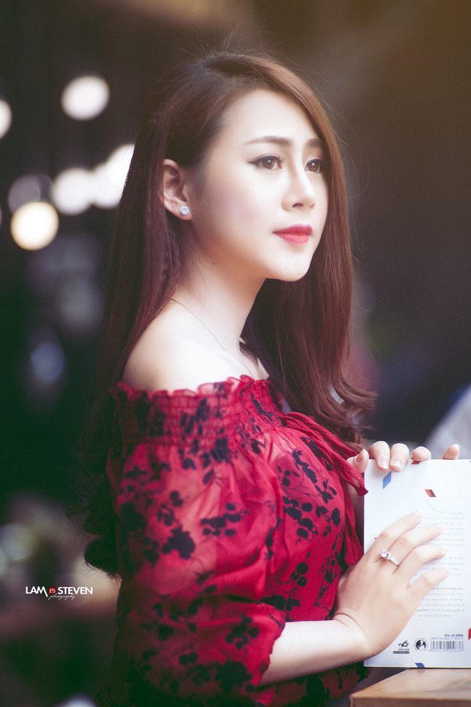 年轻妻子的妹妹在线高清